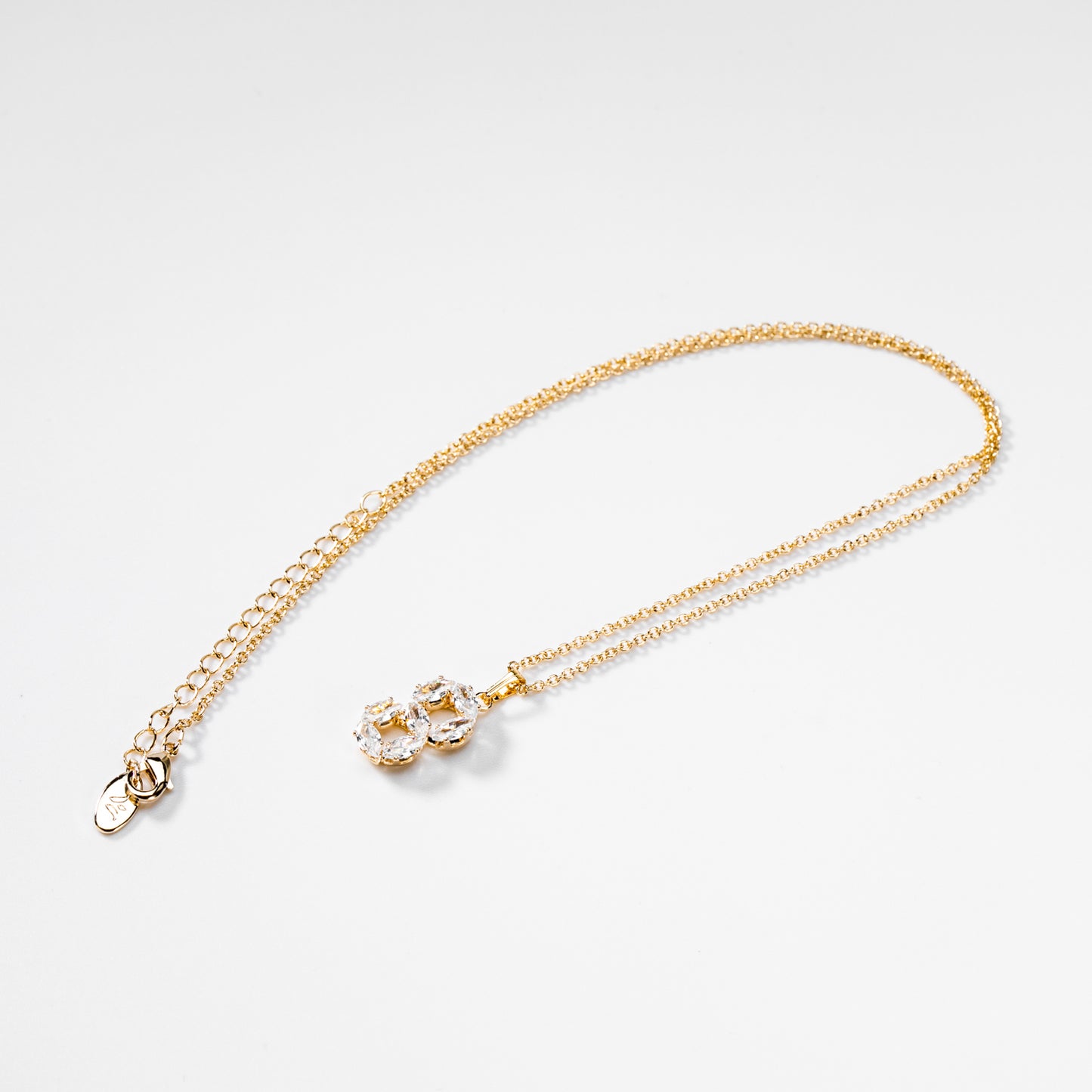 24K gold-plated Circles of bright ovals jewel set